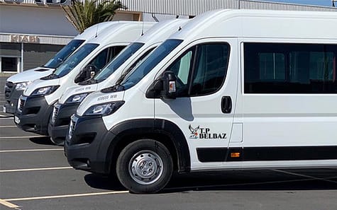 Minibus de transport pour personnel de TP Belbaz à kenitra